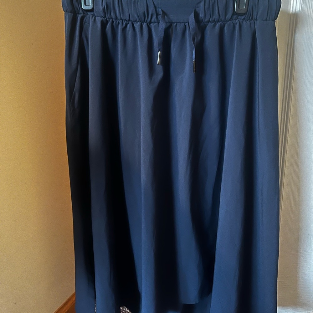 Navy blue lululemon skirt